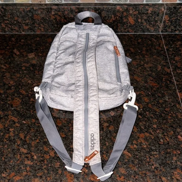 Adidas Day bag Backpack - Picture 2 of 4